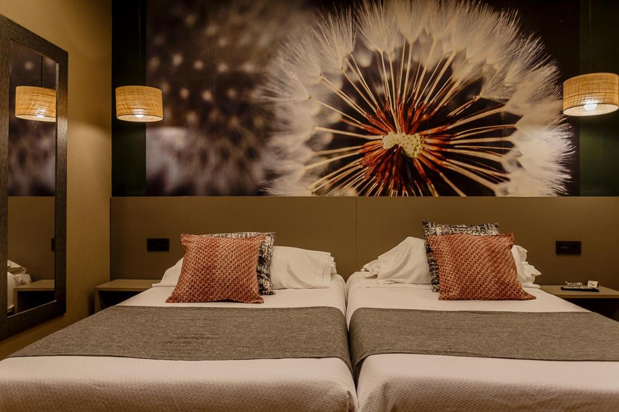 Hostal Rodas Παμπλόνα Εξωτερικό φωτογραφία